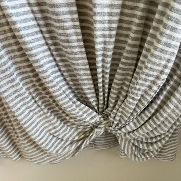 Built by Dreamer Top - Sz L - Picture 3 of 5